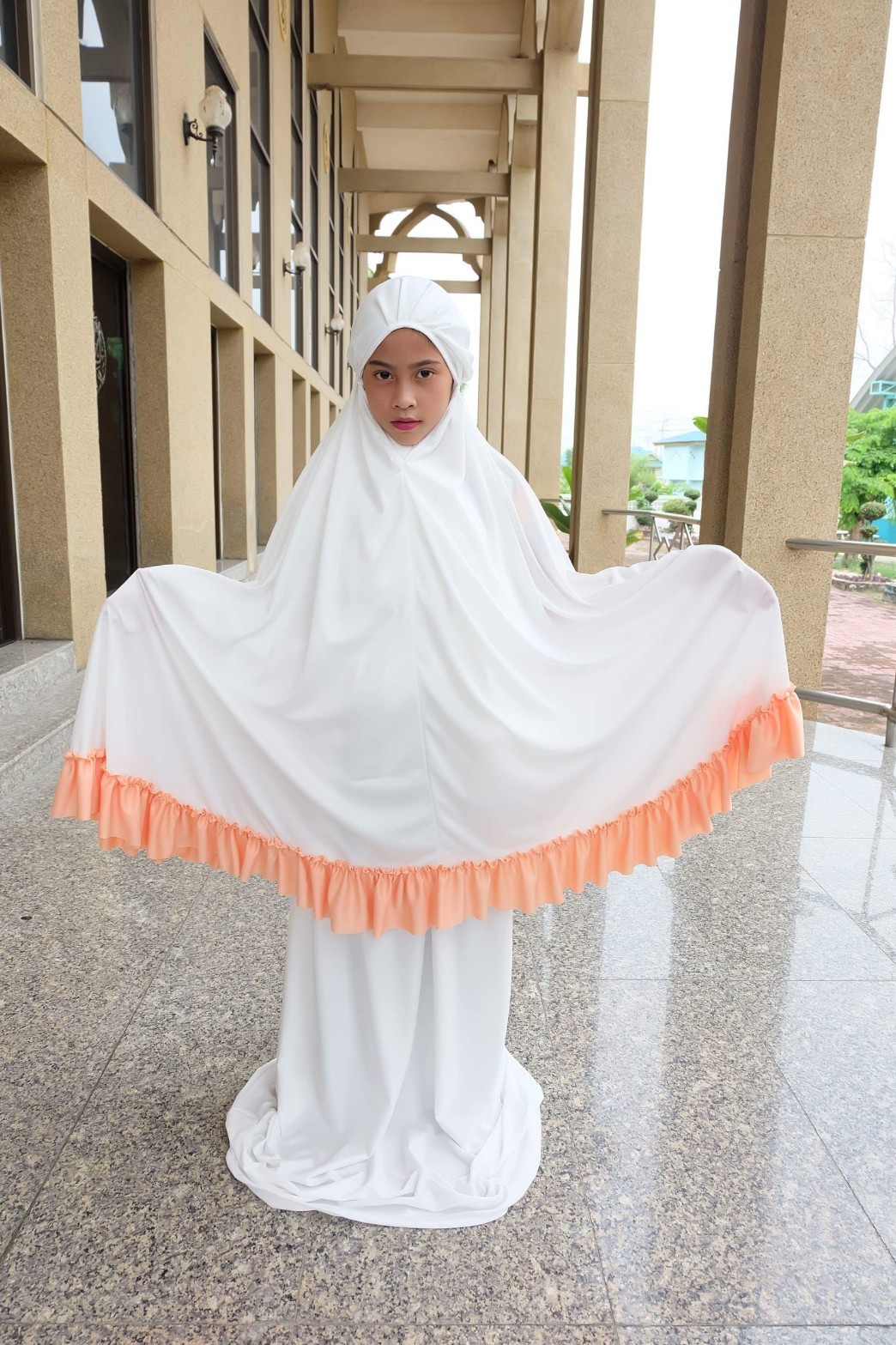 ตะละกงเด็ก ชุดละหมาดเด็ก talakongdek ผ้าละหมาดเด็ก สีขาว แต่งด้วยชายระบายสีส้ม 9-12ปี ตะละกงเด็ก ชุดละหมาดเด็ก talakongdek ผ้าละหมาดเด็ก สีขาว แต่งด้วยชายระบายสีส้ม 9-12ปี