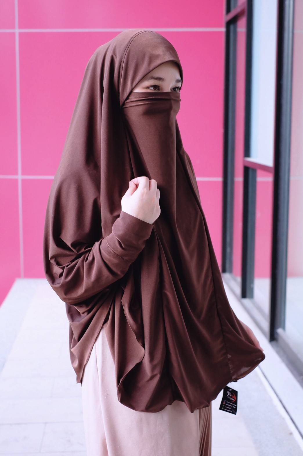 hijab ฮิญาบผรั่งเศสมีแขน รุ่นนี้สะดวกมากๆใส่ง่ายใส่สวยดูดี เปิด-ปิดหน้าได้ มีแขนในตัวผ้าคริสตัลเกรดA ใส่สบายไม่ร้อน hijab ฮิญาบผรั่งเศสมีแขน รุ่นนี้สะดวกมากๆใส่ง่ายใส่สวยดูดี เปิด-ปิดหน้าได้ มีแขนในตัวผ้าคริสตัลเกรดA ใส่สบายไม่ร้อน