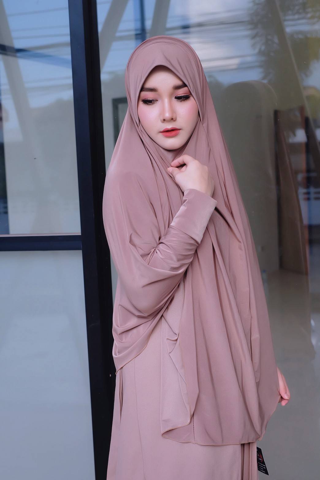 hijab ฮิญาบผรั่งเศสมีแขน รุ่นนี้สะดวกมากๆใส่ง่ายใส่สวยดูดี เปิด-ปิดหน้าได้ มีแขนในตัวผ้าคริสตัลเกรดA ใส่สบายไม่ร้อน hijab ฮิญาบผรั่งเศสมีแขน รุ่นนี้สะดวกมากๆใส่ง่ายใส่สวยดูดี เปิด-ปิดหน้าได้ มีแขนในตัวผ้าคริสตัลเกรดA ใส่สบายไม่ร้อน