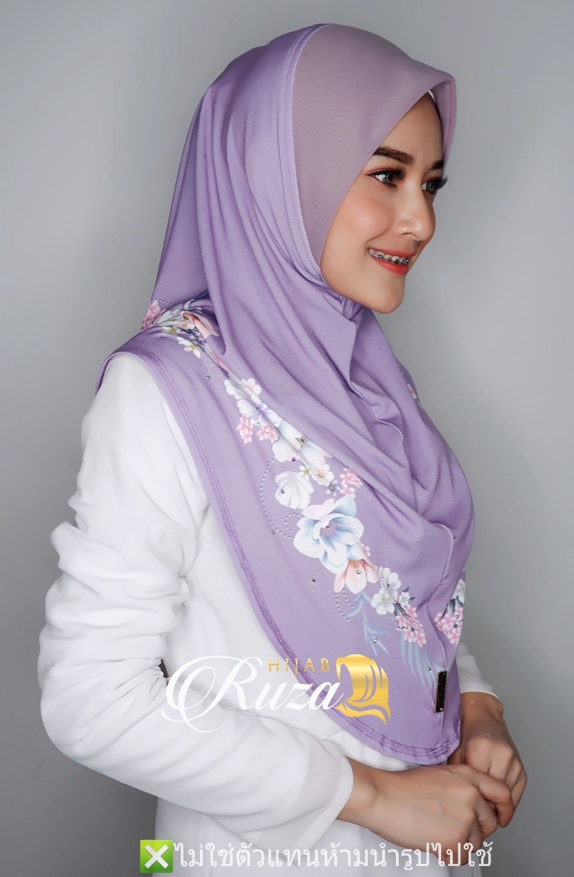 hijab ฮีญาบสวมสำเร็จผ้าลายในตัว เนื้อผ้า moss crepe ทรงหน้า scuba hijab ฮีญาบสวมสำเร็จผ้าลายในตัว เนื้อผ้า moss crepe ทรงหน้า scuba