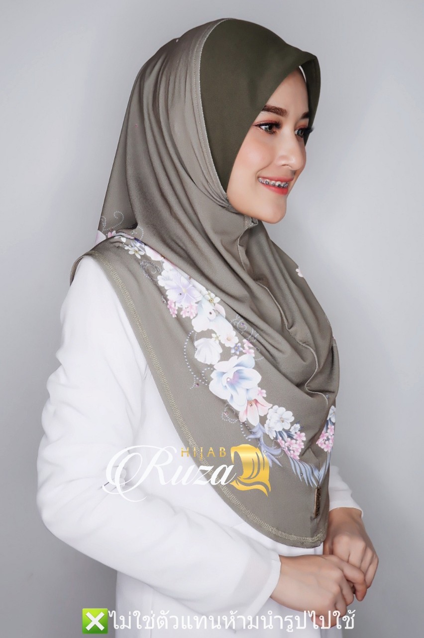 hijab ฮีญาบสวมสำเร็จผ้าลายในตัว เนื้อผ้า moss crepe ทรงหน้า scuba hijab ฮีญาบสวมสำเร็จผ้าลายในตัว เนื้อผ้า moss crepe ทรงหน้า scuba