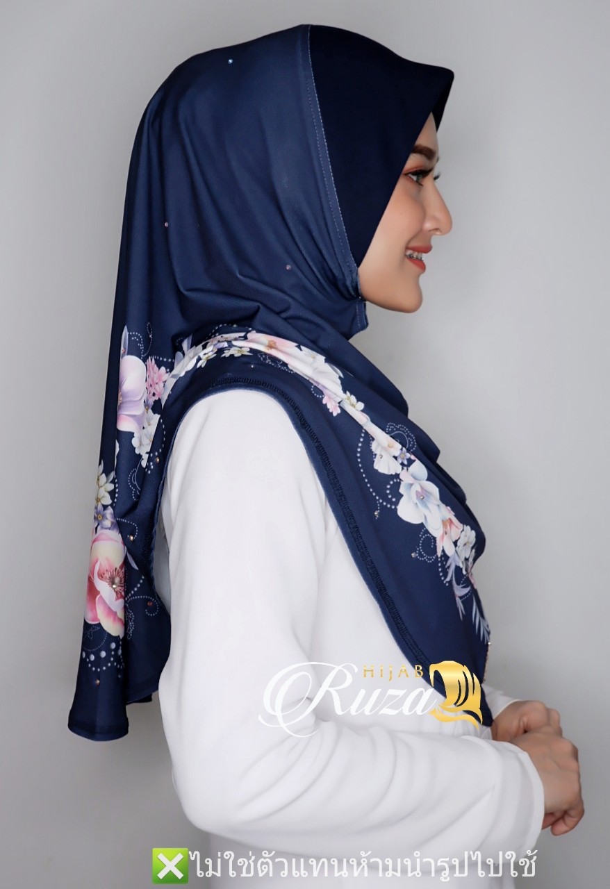 hijab ฮีญาบสวมสำเร็จผ้าลายในตัว เนื้อผ้า moss crepe ทรงหน้า scuba hijab ฮีญาบสวมสำเร็จผ้าลายในตัว เนื้อผ้า moss crepe ทรงหน้า scuba