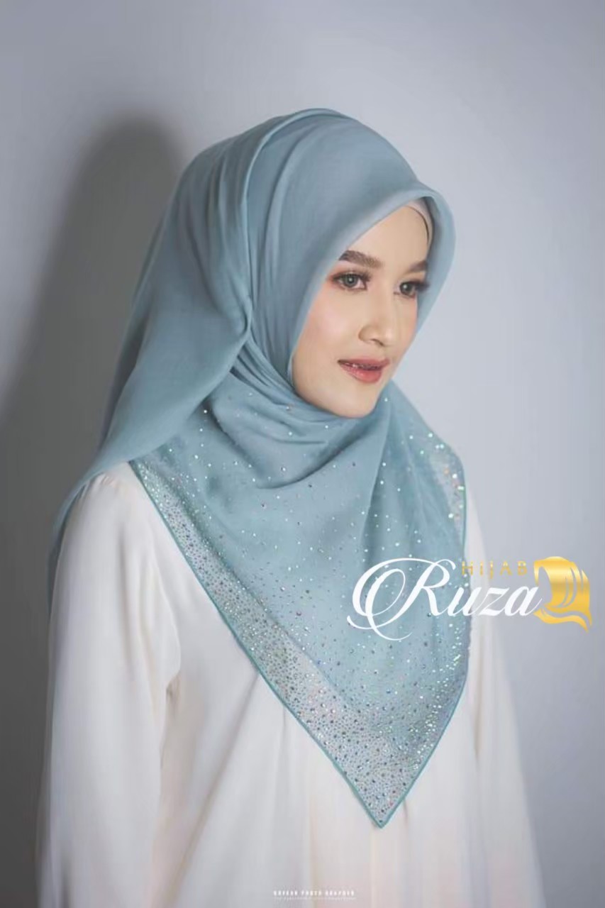 ผ้าคลุม Bawal Diamond เนื้อผ้านิ่ม อย่างดี ไม่เป็นขุ่ย ใช้เพชร Copy Swarovki เพชรแวว ผ้าคลุม Bawal Diamond เนื้อผ้านิ่ม อย่างดี ไม่เป็นขุ่ย ใช้เพชร Copy Swarovki เพชรแวว