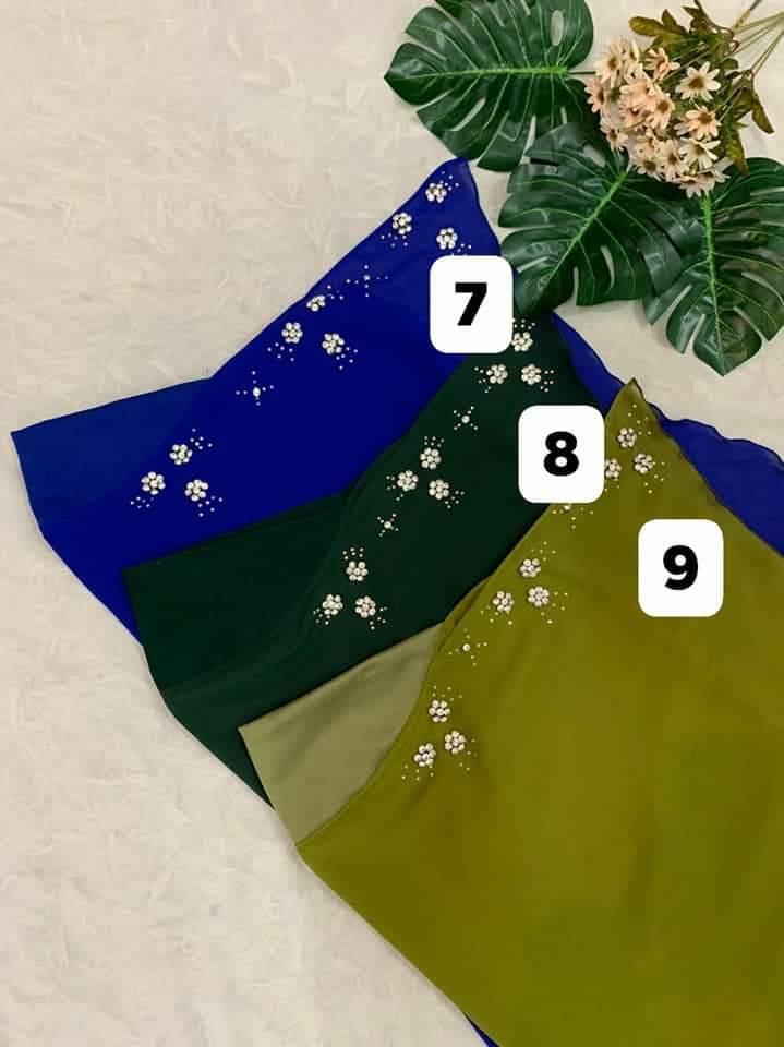 ฮิญาบชีฟอง สวมสำเร็จมีทรงประดับด้วยเพชรลายดอกไม้ใส่สบายเป็นทรงใส่ง่าย ฮิญาบชีฟอง สวมสำเร็จมีทรงประดับด้วยเพชรลายดอกไม้ใส่สบายเป็นทรงใส่ง่าย
