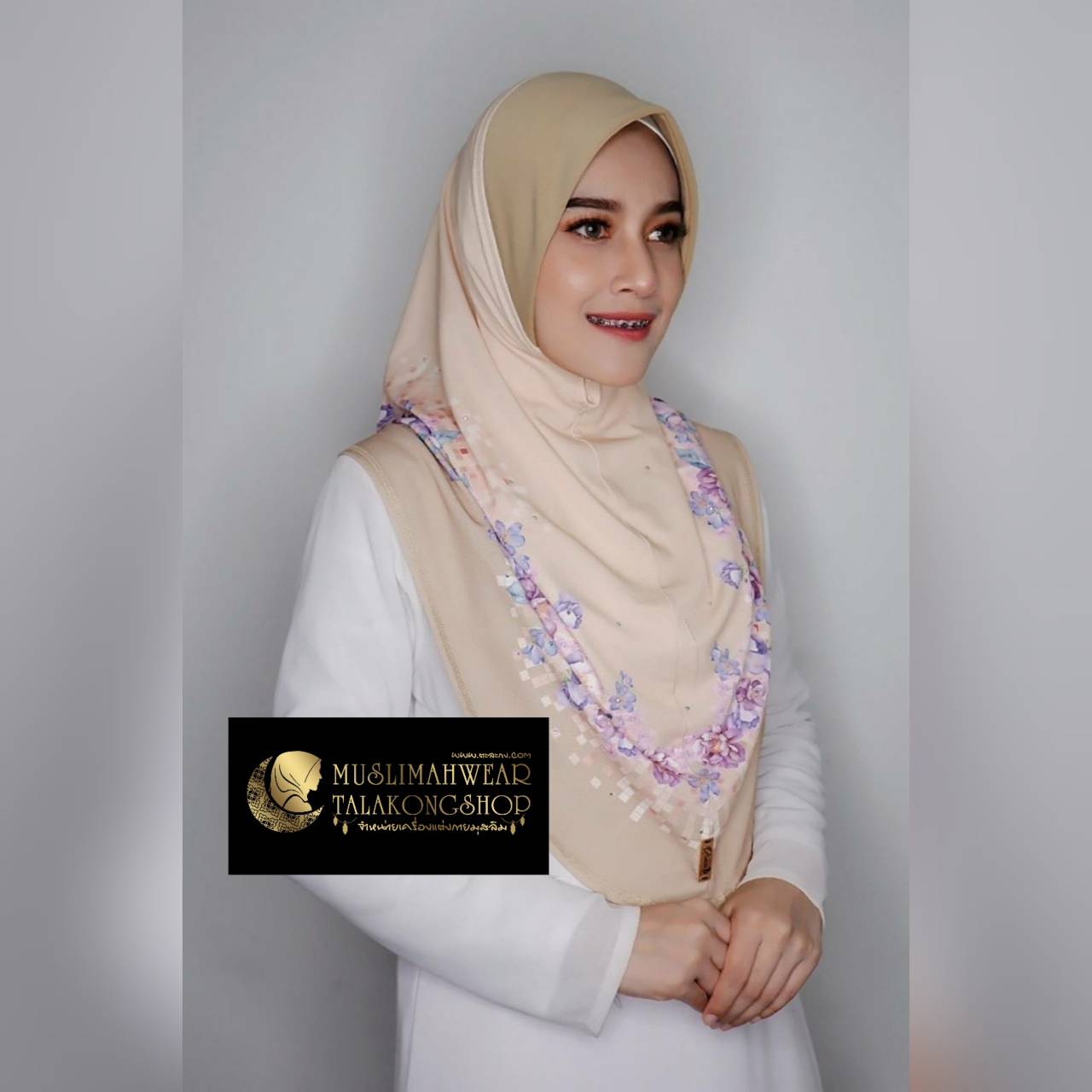 hijab ผ้าคลุมหัวมุสลิม แบบสวมสำเร็จงานผ้าลายในตัว ไซส์ L hijab ผ้าคลุมหัวมุสลิม แบบสวมสำเร็จงานผ้าลายในตัว ไซส์ L