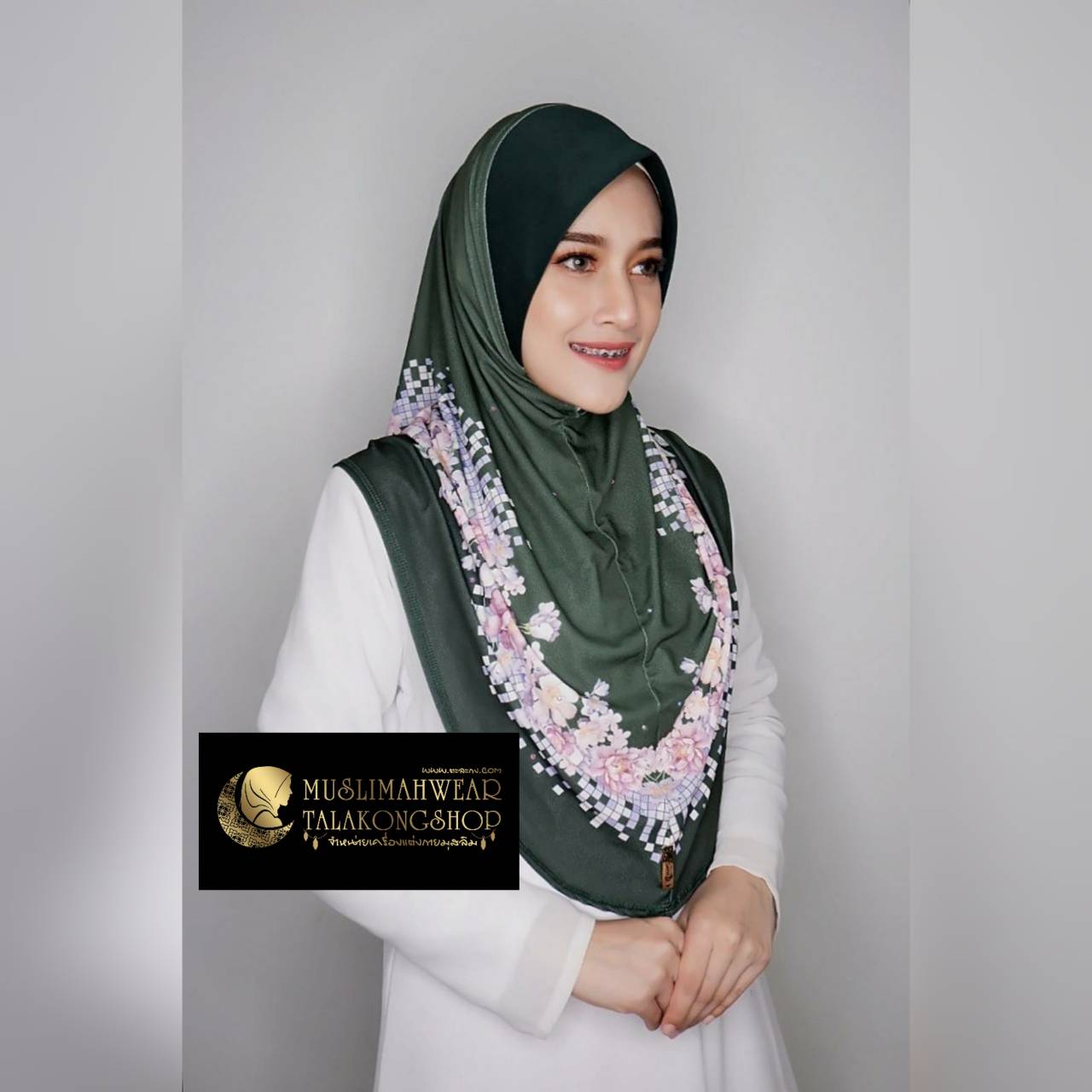 hijab ผ้าคลุมหัวมุสลิม แบบสวมสำเร็จงานผ้าลายในตัว ไซส์ L hijab ผ้าคลุมหัวมุสลิม แบบสวมสำเร็จงานผ้าลายในตัว ไซส์ L