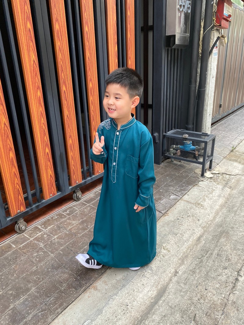 ชุดโต๊ปเด็กชาย (Thawb) ชุดโต๊ปเด็กชาย (Thawb)