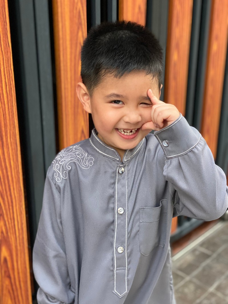ชุดโต๊ปเด็กชาย (Thawb) ชุดโต๊ปเด็กชาย (Thawb)