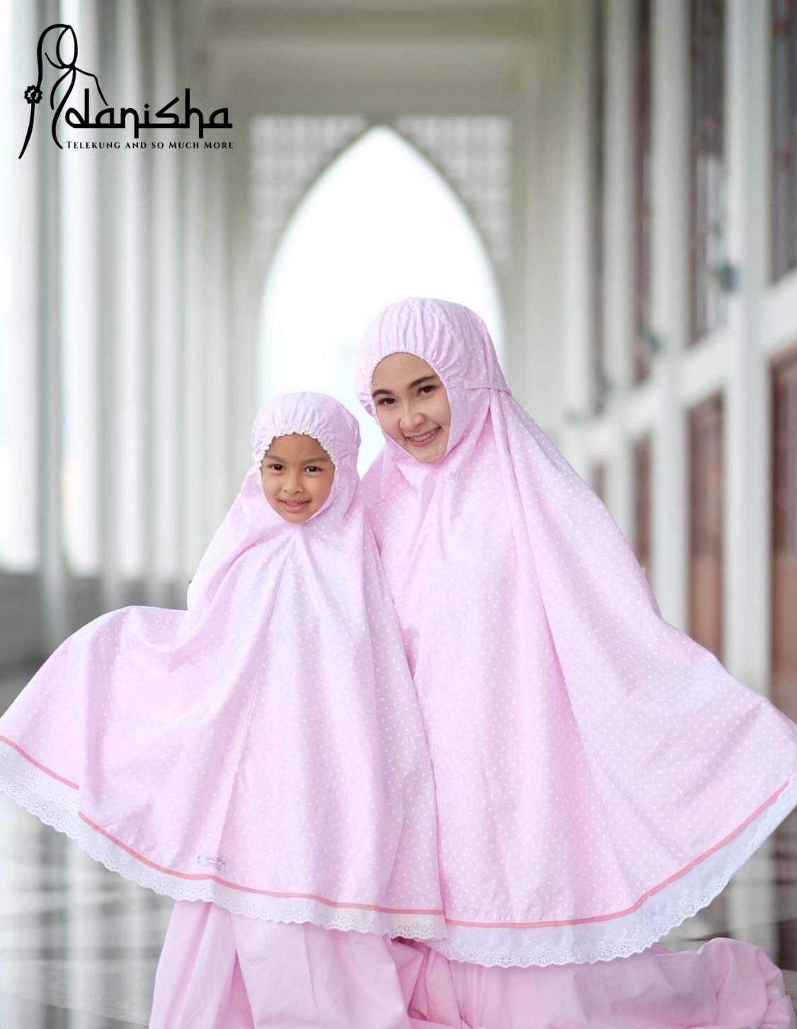 ชุดละหมาดสำหรับแม่ลูก ตะละกงสำหรับแม่ลูก งานผ้าคอสตอลแท้ เนื้อผ้านิ่มมาก ราคาตามไซส์นะคะ ไม่ใช่ราคาทั้งชุดเลือกซื้อตามไซส์ที่ใส่คะ ชุดละหมาดสำหรับแม่ลูก ตะละกงสำหรับแม่ลูก งานผ้าคอสตอลแท้ เนื้อผ้านิ่มมาก ราคาตามไซส์นะคะ ไม่ใช่ราคาทั้งชุดเลือกซื้อตามไซส์ที่ใส่คะ