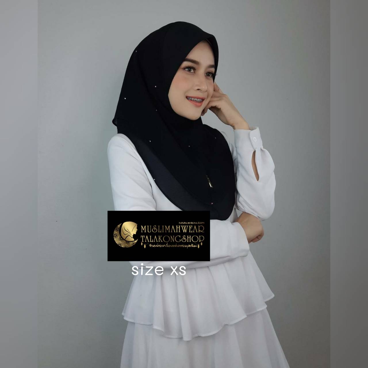 ผ้าคลุมหัวมุสลิม ฮิญาบแบบสวมสำเร็จ ผ้าชีฟองสองชั้น ติดเพชรรอบ Copy Swarovki เรียบๆ สวย ดูดี ทรงหน้าเป๊ะ เนื้อผ้า ชีฟอง2 tone ทรงหน้า Scuba ไซส์ XS ผ้าคลุมหัวมุสลิม ฮิญาบแบบสวมสำเร็จ ผ้าชีฟองสองชั้น ติดเพชรรอบ Copy Swarovki เรียบๆ สวย ดูดี ทรงหน้าเป๊ะ เนื้อผ้า ชีฟอง2 tone ทรงหน้า Scuba ไซส์ XS