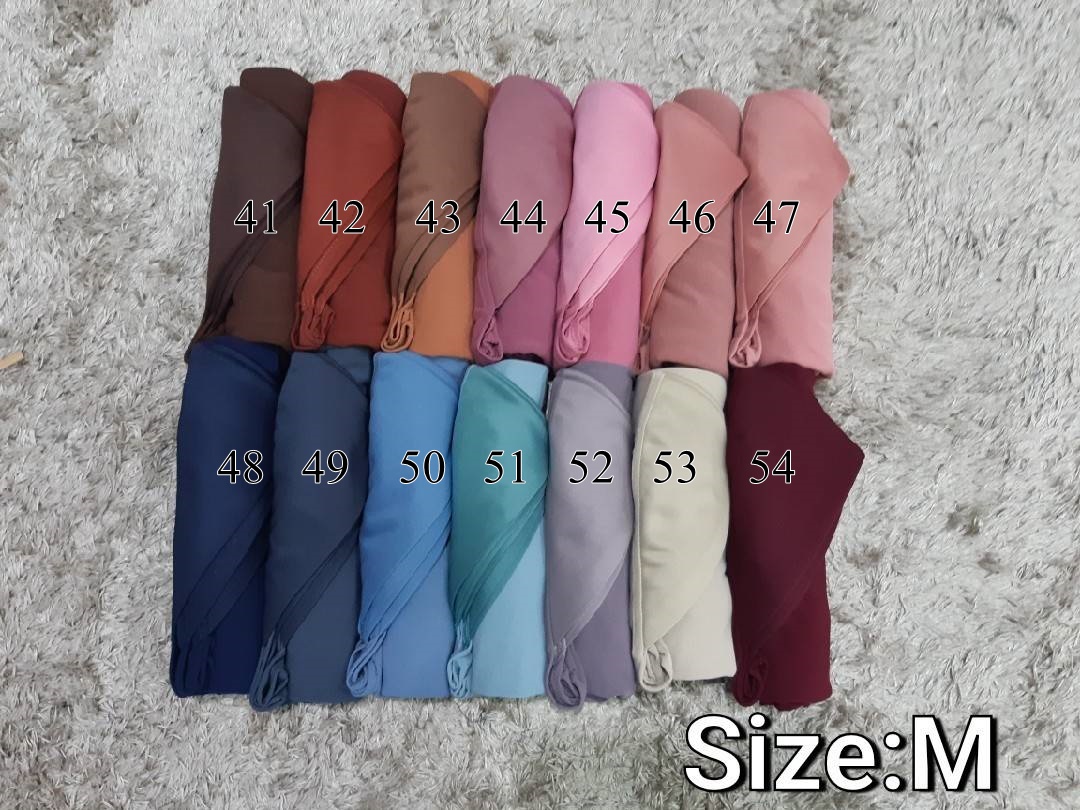 ฮิญาบ สวมธรรมดาสีพื้น เนื้อผ้า Moss crepe ผ้านิ่มใส่สบายไม่ต้องรีด ทรงหน้า Scuba ไซซ์S ติดเพชร รุ่น Travel series แต่งเพชร copy swarovski ฮิญาบ สวมธรรมดาสีพื้น เนื้อผ้า Moss crepe ผ้านิ่มใส่สบายไม่ต้องรีด ทรงหน้า Scuba ไซซ์S ติดเพชร รุ่น Travel series แต่งเพชร copy swarovski