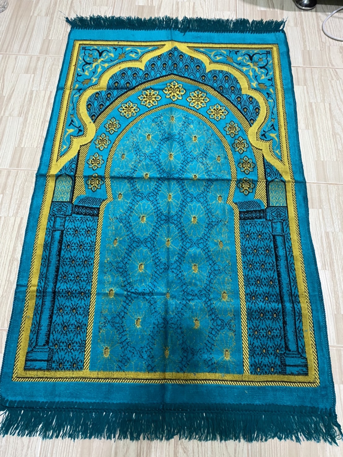 พรมละหมาด ผ้าปูละหมาดตุรกรี งานตุรกีแท้ ขนาด 70x110cm พรมละหมาด ผ้าปูละหมาดตุรกรี งานตุรกีแท้ ขนาด 70x110cm
