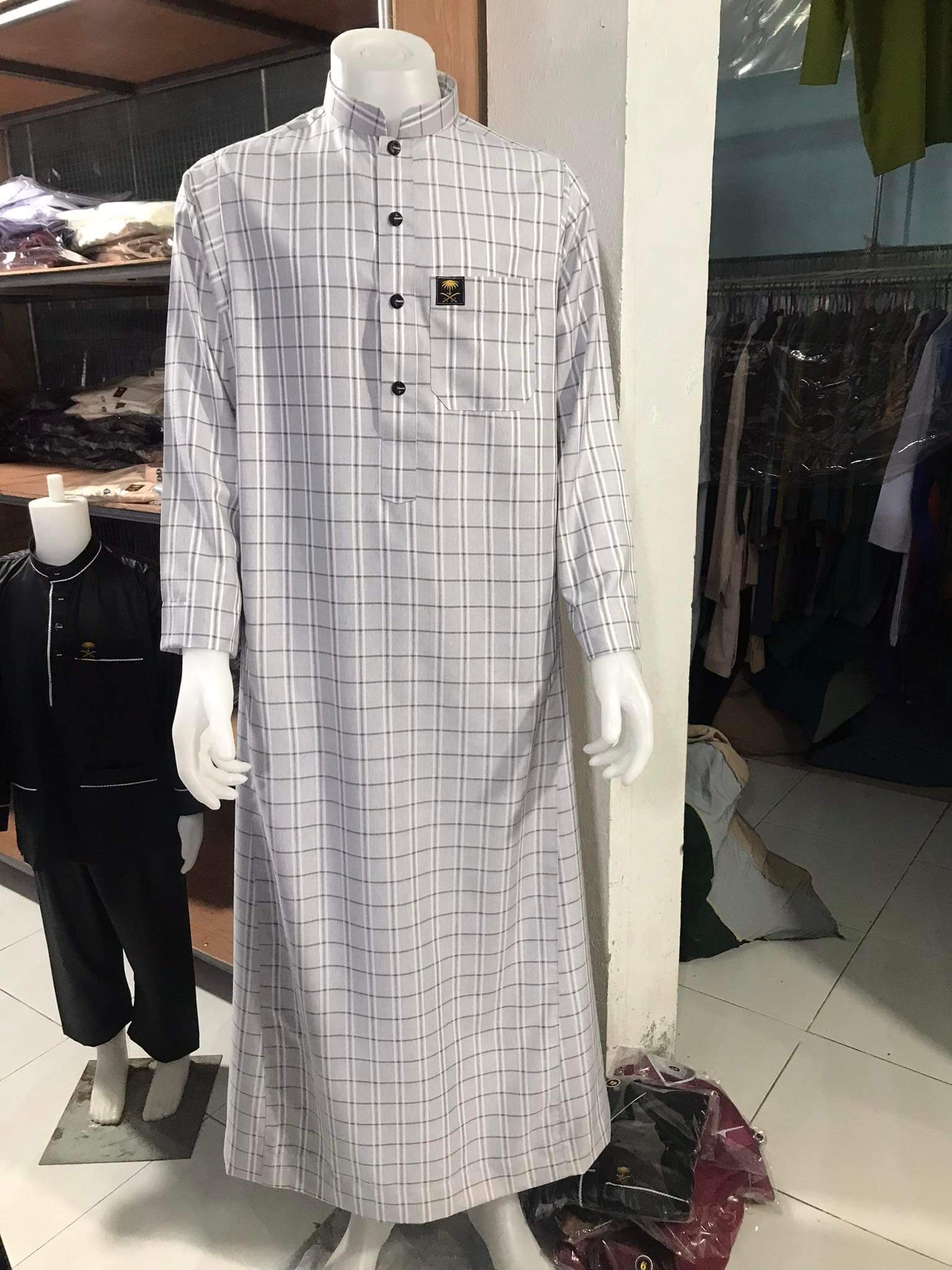 เสื้อโต๊ปผ้าลายแขนยาย รุ่นแขนปล่อย เนื้อผ้าสปั่น มีไซซ์ S M L XL เสื้อโต๊ปผ้าลายแขนยาย รุ่นแขนปล่อย เนื้อผ้าสปั่น มีไซซ์ S M L XL