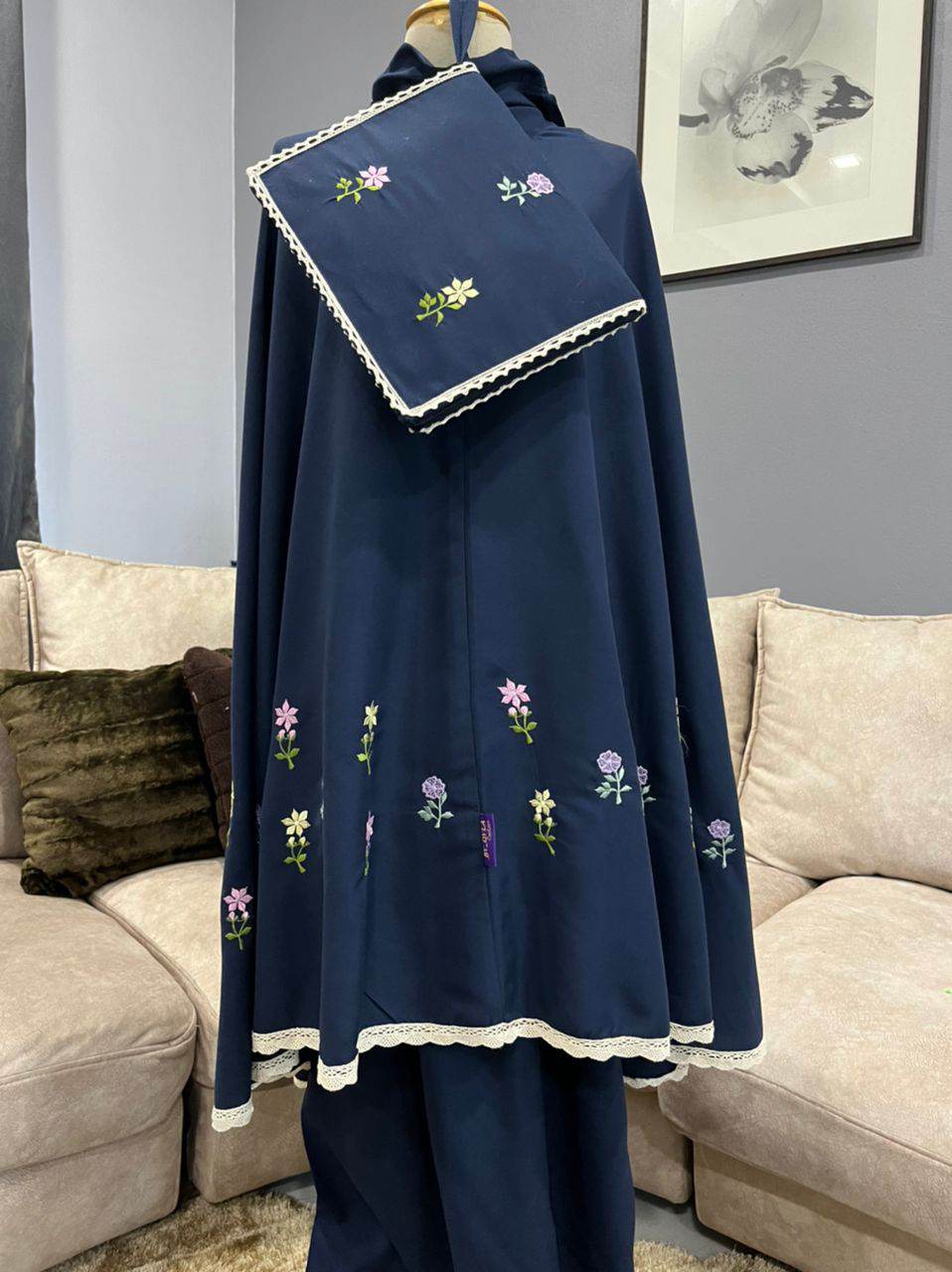 ตะละกงนำเข้ามาเลย์ งานปักลายน่ารัก เนื้อผ้า cotton Primium ขนาดฟรีไซซ์ พร้อมส่ง ตะละกงนำเข้ามาเลย์ งานปักลายน่ารัก เนื้อผ้า cotton Primium ขนาดฟรีไซซ์ พร้อมส่ง