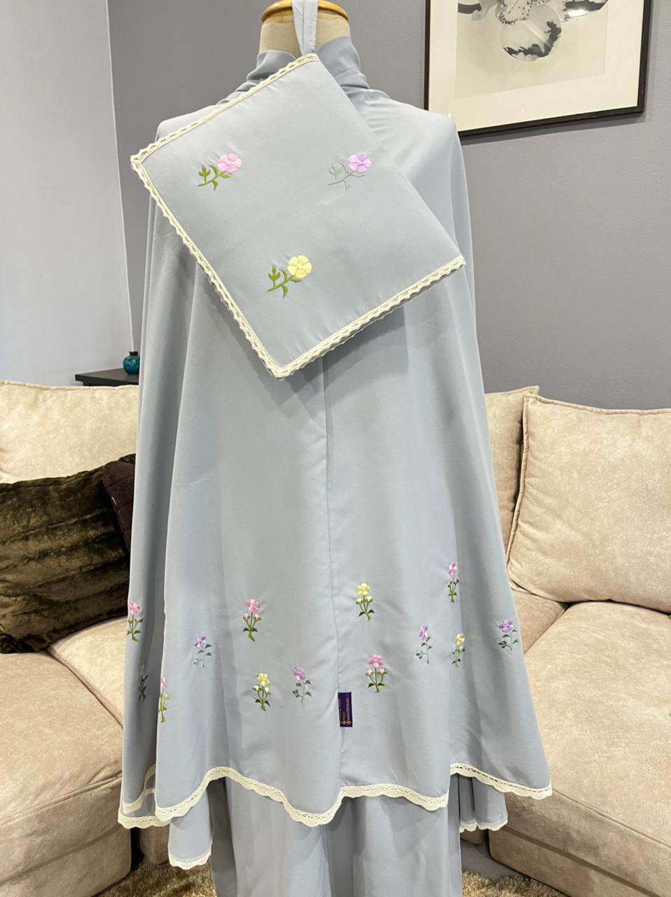 ตะละกงนำเข้ามาเลย์ งานปักลายน่ารัก เนื้อผ้า cotton Primium ขนาดฟรีไซซ์ พร้อมส่ง ตะละกงนำเข้ามาเลย์ งานปักลายน่ารัก เนื้อผ้า cotton Primium ขนาดฟรีไซซ์ พร้อมส่ง