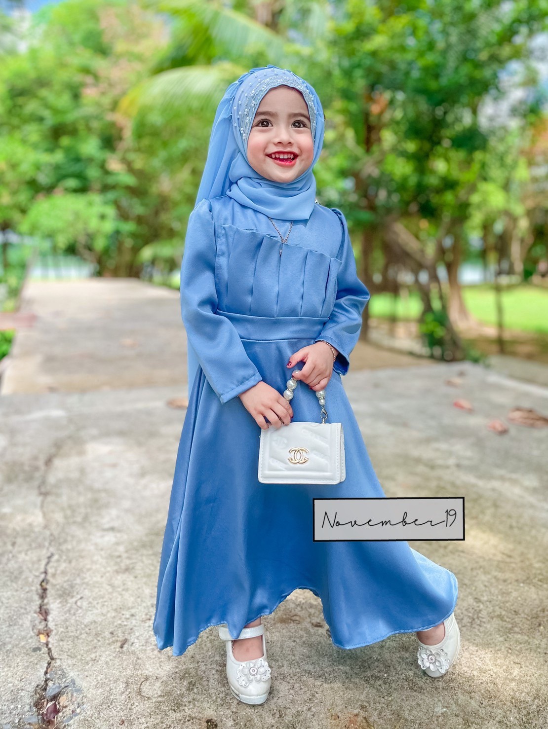 ชุดเดรสคุณหนู รุ่นมิเชล ชุดเดรสเด็กผู้หญิงอิสลาม ชุดเดรสเด็กผู้หญิงมุสลิม เดรสเด็กน่ารัก เนื้อผ้าซาร่า มีไซซ์M-3XL สินค้าขายดี ชุดเดรสคุณหนู รุ่นมิเชล ชุดเดรสเด็กผู้หญิงอิสลาม ชุดเดรสเด็กผู้หญิงมุสลิม เดรสเด็กน่ารัก เนื้อผ้าซาร่า มีไซซ์M-3XL สินค้าขายดี