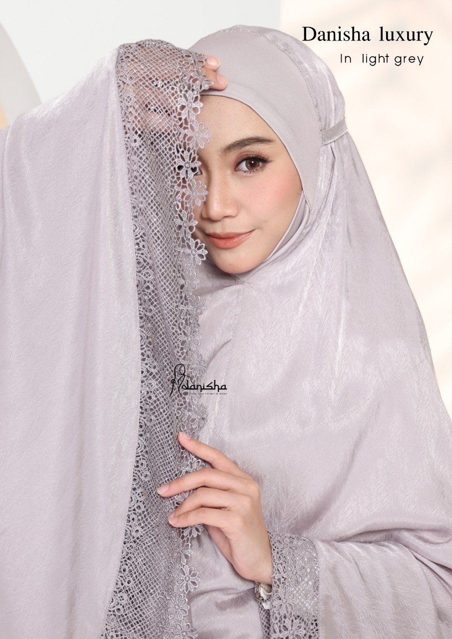 ตะละกง ชุดละหมาด Prayer dresses งานเรียบหรูดูแพง งานผ้า sutera silk เนื้อผ้าเงา แถมฟรีกระเป๋าสำหรับพกพา ผ้าละหมาดนำเข้าพร้อมส่ง ขนาดฟรีไซซ์ ตะละกง ชุดละหมาด Prayer dresses งานเรียบหรูดูแพง งานผ้า sutera silk เนื้อผ้าเงา แถมฟรีกระเป๋าสำหรับพกพา ผ้าละหมาดนำเข้าพร้อมส่ง ขนาดฟรีไซซ์