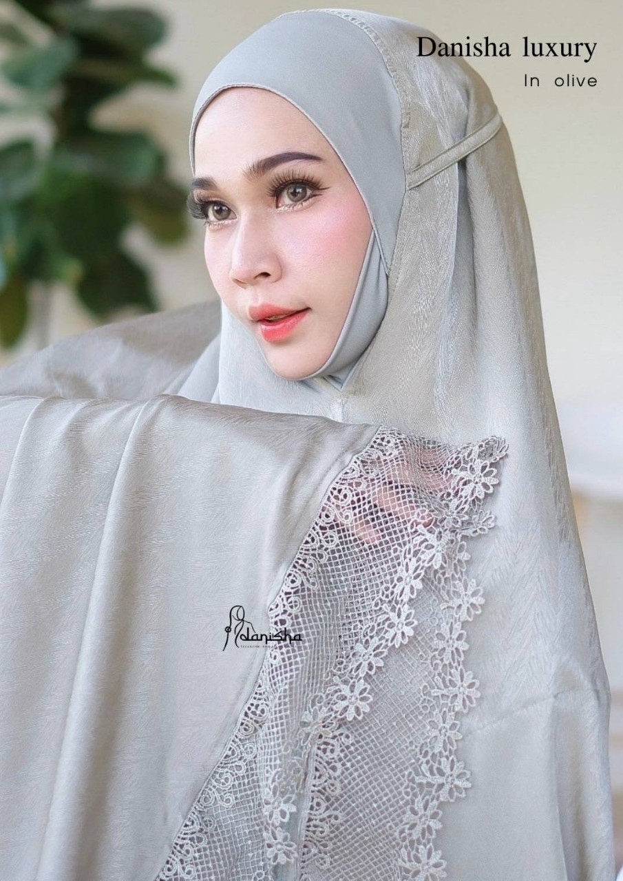 ตะละกง ชุดละหมาด Prayer dresses งานเรียบหรูดูแพง งานผ้า sutera silk เนื้อผ้าเงา แถมฟรีกระเป๋าสำหรับพกพา ผ้าละหมาดนำเข้าพร้อมส่ง ขนาดฟรีไซซ์ ตะละกง ชุดละหมาด Prayer dresses งานเรียบหรูดูแพง งานผ้า sutera silk เนื้อผ้าเงา แถมฟรีกระเป๋าสำหรับพกพา ผ้าละหมาดนำเข้าพร้อมส่ง ขนาดฟรีไซซ์