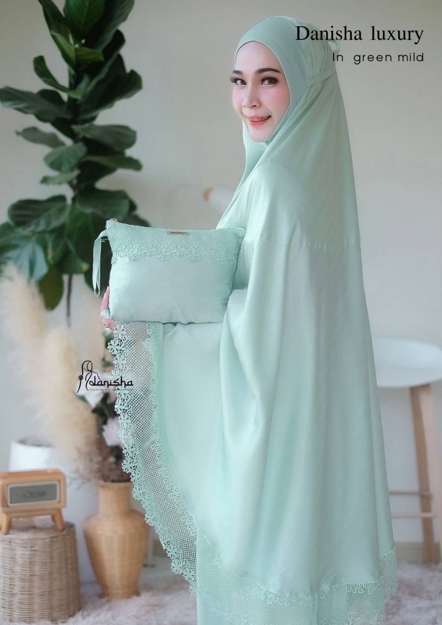 ตะละกง ชุดละหมาด Prayer dresses งานเรียบหรูดูแพง งานผ้า sutera silk เนื้อผ้าเงา แถมฟรีกระเป๋าสำหรับพกพา ผ้าละหมาดนำเข้าพร้อมส่ง ขนาดฟรีไซซ์ ตะละกง ชุดละหมาด Prayer dresses งานเรียบหรูดูแพง งานผ้า sutera silk เนื้อผ้าเงา แถมฟรีกระเป๋าสำหรับพกพา ผ้าละหมาดนำเข้าพร้อมส่ง ขนาดฟรีไซซ์