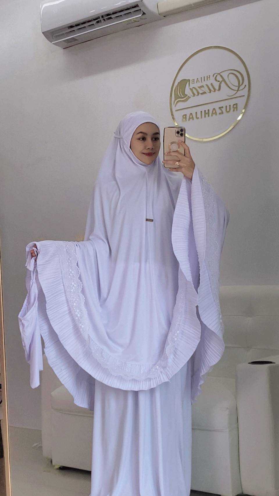 ชุดละหมาด ตะละกงผ้าละหมาดพร้อมส่ง รุ่น FANIA อัดพลีท แต่งลูกไม้ พร้อมส่ง 399 ส่งฟรี ชุดละหมาด ตะละกงผ้าละหมาดพร้อมส่ง รุ่น FANIA อัดพลีท แต่งลูกไม้ พร้อมส่ง 399 ส่งฟรี