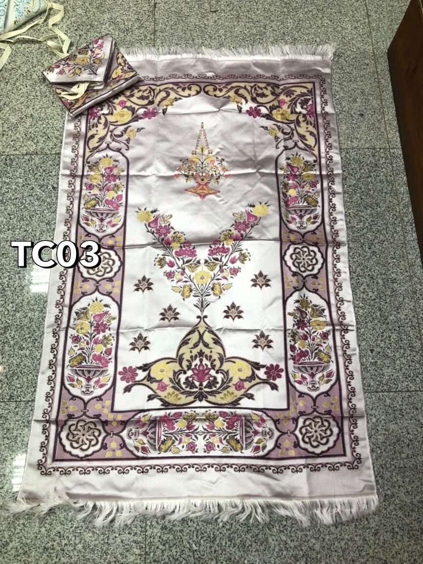 ผ้าปูละหมาดพกพา มาพร้อมกระเป๋าสะพาย นำเข้าจากประเทศซีเรียMade in Syria ผ้าปูละหมาดพกพา มาพร้อมกระเป๋าสะพาย นำเข้าจากประเทศซีเรียMade in Syria