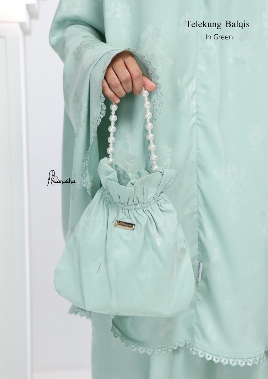ชุดละหมาด ตะละกง collection Ramadhan 2025 รุ่น Balqis เนื้อผ้าซาติน เนื้อผ้าลื่น เย็นใส่สบายไม่ร้อน พร้อมส่ง ชุดละหมาด ตะละกง collection Ramadhan 2025 รุ่น Balqis เนื้อผ้าซาติน เนื้อผ้าลื่น เย็นใส่สบายไม่ร้อน พร้อมส่ง