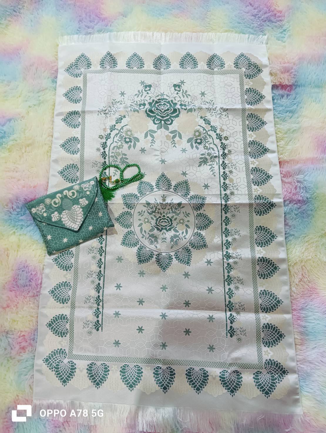 ผ้าปูละหมาดพกพา มาพร้อมกระเป๋า และตัสเปี๊ยะ sejadah พรีเมี่ยมสุด