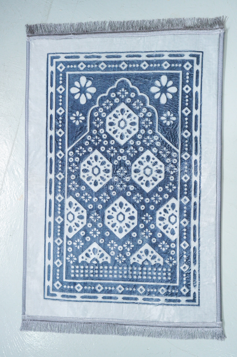 ผ้าปูละหมาดนำเข้าพรีเมี่ยม พรมละหมาดสำหรับมุสลิม ขนาด81x120cm