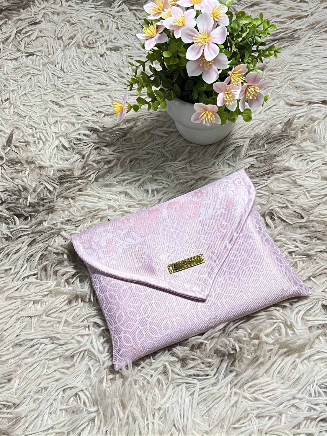 ซื้อ1 ได้ 3 พรมปูละหมาด ผ้าละหมาดพกพา ขนาด70x110cmพร้อมส่ง  มีกระเป๋าสำหรับพกพาและตัสเปี๊ยะ