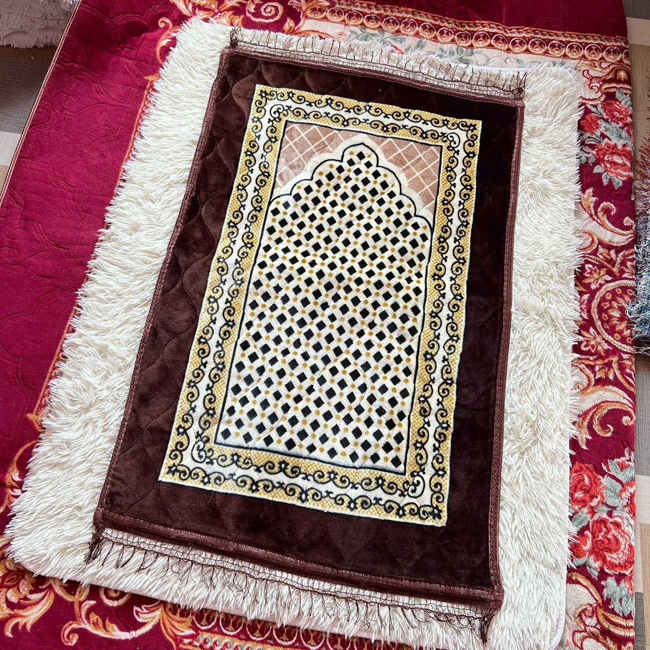 พรมปูละหมาดหนานุ่ม ผ้าปูละหมาดหนานุ่ม 299 ส่งฟรี มีปลายทาง